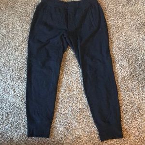 Lululemon men’s joggers